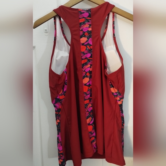Plus Size Red/Patterned Racer Back Swim Top - Picture 7 of 12
